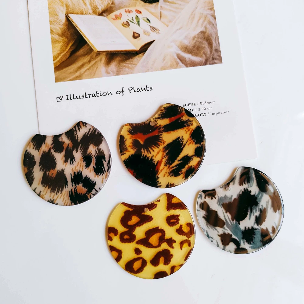 Смола пластик уксусная кислота кулон серьги Diy материал ожерелье серьги восхитительное Ювелирное Украшение 6 шт
Смола пластик уксусная кислота кулон серьги Diy материал ожерелье серьги восхитительное Ювелирное Украшение 6 шт