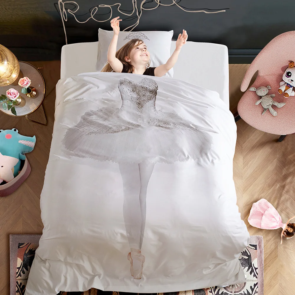 Ballet Quilt Cover Three-piece Home Textile Set Single Double Students Dormitory Bedding Article
Ballet Quilt Cover Three-piece Home Textile Set Single Double Students Dormitory Bedding Article