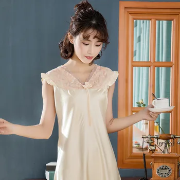 2020 Spring New Style Sexy Imitated Silk Fabric Spaghetti Strap Pajamas Fashion Sexy Lace Edge Pajamas Suit
2020 Spring New Style Sexy Imitated Silk Fabric Spaghetti Strap Pajamas Fashion Sexy Lace Edge Pajamas Suit