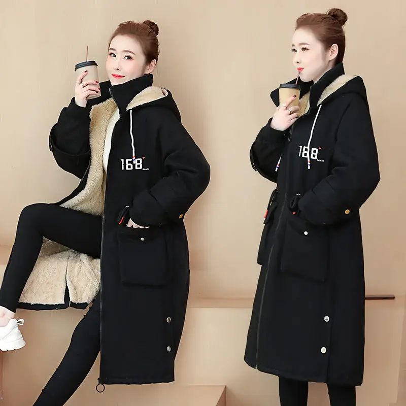 Plus Velvet Thick Loose Cotton Long Coat Large Size Women's Winter Hooded Warm Fleece Jacket Windbreaker Mujer Abrigos 2021 M946
Plus Velvet Thick Loose Cotton Long Coat Large Size Women's Winter Hooded Warm Fleece Jacket Windbreaker Mujer Abrigos 2021 M946