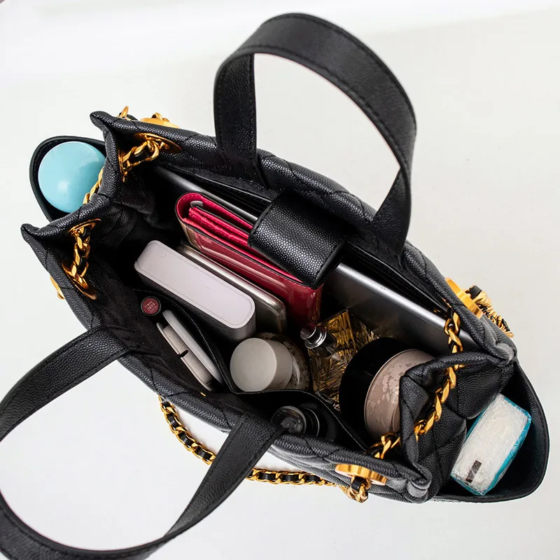 2019 New Style Graceful CK Quilted Fashion Shoulder Bag Versatile Chain Shoulder Cool Handbag
2019 New Style Graceful CK Quilted Fashion Shoulder Bag Versatile Chain Shoulder Cool Handbag