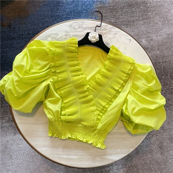 Women's Blouse 2020 Summer New Ruffles V-neck Elastic Waist Short Puff Sleeve Chiffon Shirt Ladies Crop Top Shirts Blusa Femme -
Women's Blouse 2020 Summer New Ruffles V-neck Elastic Waist Short Puff Sleeve Chiffon Shirt Ladies Crop Top Shirts Blusa Femme -
