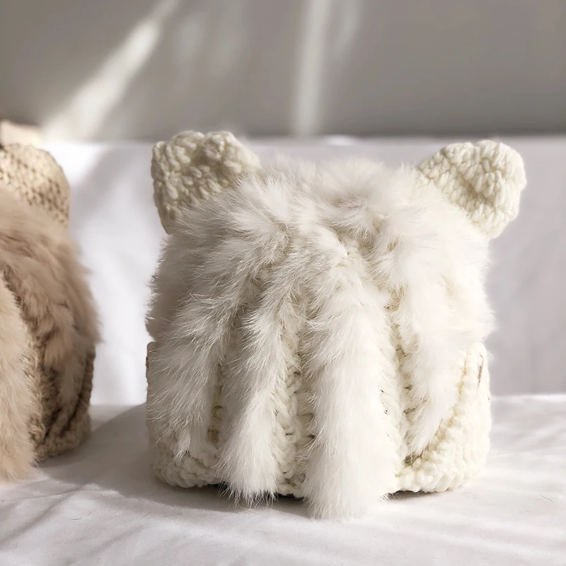 2020 new Cute Rabbit Fur Hat Female Autumn and Winter Cat Ears Protector Korean Warm Thick Knit Hats Russian Women Hat Wholesale
2020 new Cute Rabbit Fur Hat Female Autumn and Winter Cat Ears Protector Korean Warm Thick Knit Hats Russian Women Hat Wholesale