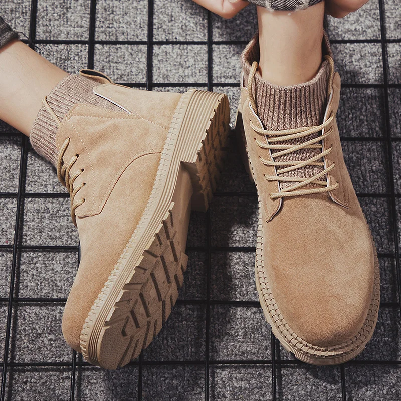 2019 autumn and winter new explosion models Europe and the United States high to help thick-soled fashion socks Martin boots
2019 autumn and winter new explosion models Europe and the United States high to help thick-soled fashion socks Martin boots
