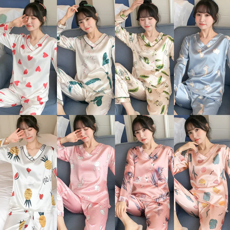 Imitated Silk Fabric Long Sleeve WOMEN'S Pajamas 2019 Spring And Autumn New Style V-neck Silk Multi--Homewear Set
Imitated Silk Fabric Long Sleeve WOMEN'S Pajamas 2019 Spring And Autumn New Style V-neck Silk Multi--Homewear Set