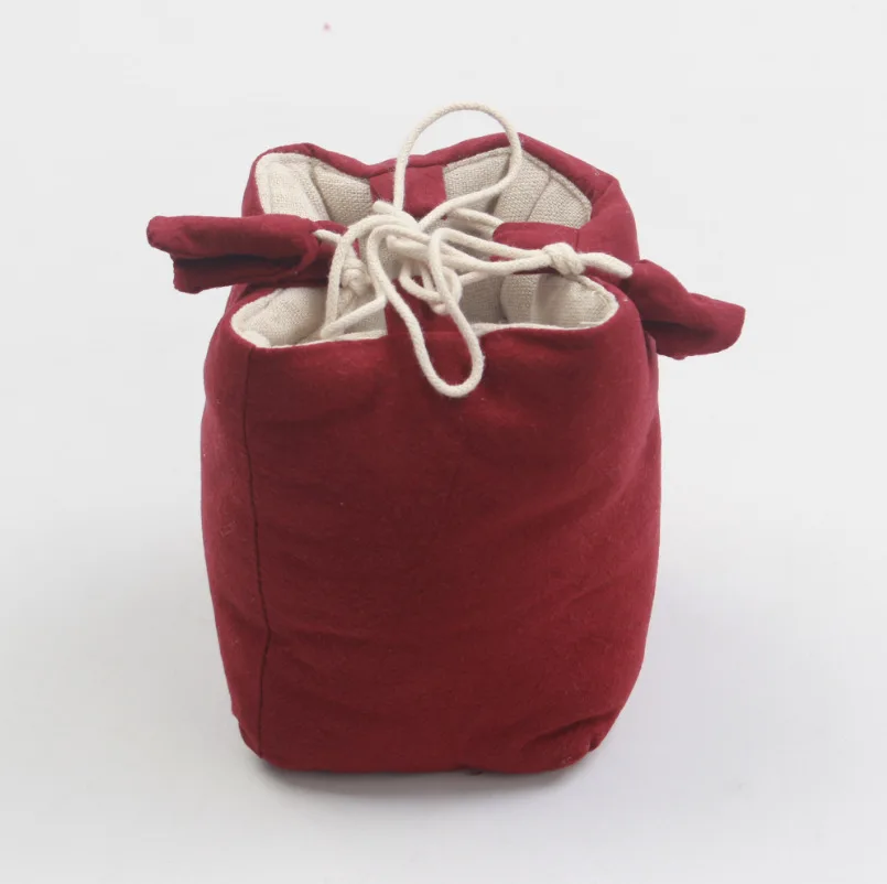 A Pot of a Cup Linen Pouch cha bei dai Tea Pot Bag Drawstring Cloth Bag Portable Travel plus Cotton Tea Set Bag 
A Pot of a Cup Linen Pouch cha bei dai Tea Pot Bag Drawstring Cloth Bag Portable Travel plus Cotton Tea Set Bag