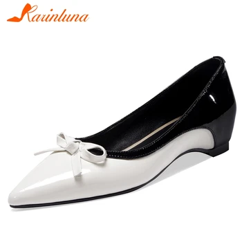 KARINLUNA Elegant mixed-color Shallow Pumps Mature Pointed Toe Dress Women Pumps Ol Low Heel Genuine Leather Women Shoes
KARINLUNA Elegant mixed-color Shallow Pumps Mature Pointed Toe Dress Women Pumps Ol Low Heel Genuine Leather Women Shoes
