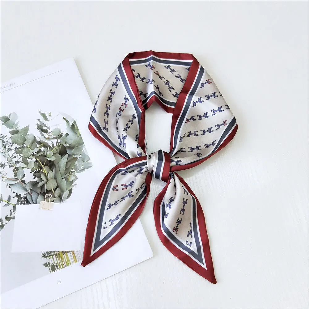 Design Bandana Small Silk Bag Scarf Women Head Hijab Scarf Long Skinny For Ladies Headband
Design Bandana Small Silk Bag Scarf Women Head Hijab Scarf Long Skinny For Ladies Headband