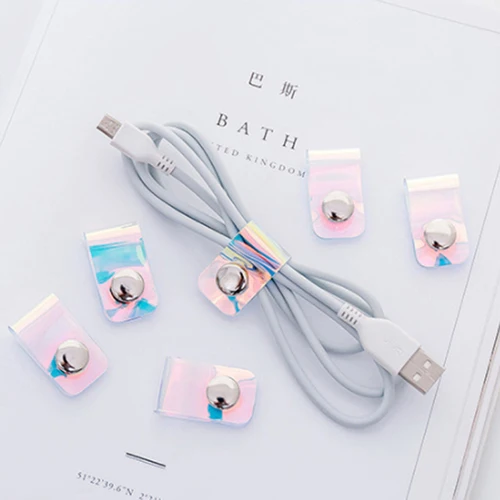 Home Office Storage Headset Buckle Creative Fashion Laser Portable Data Cable Buckle Compact And Earphone Buckle
Home Office Storage Headset Buckle Creative Fashion Laser Portable Data Cable Buckle Compact And Earphone Buckle