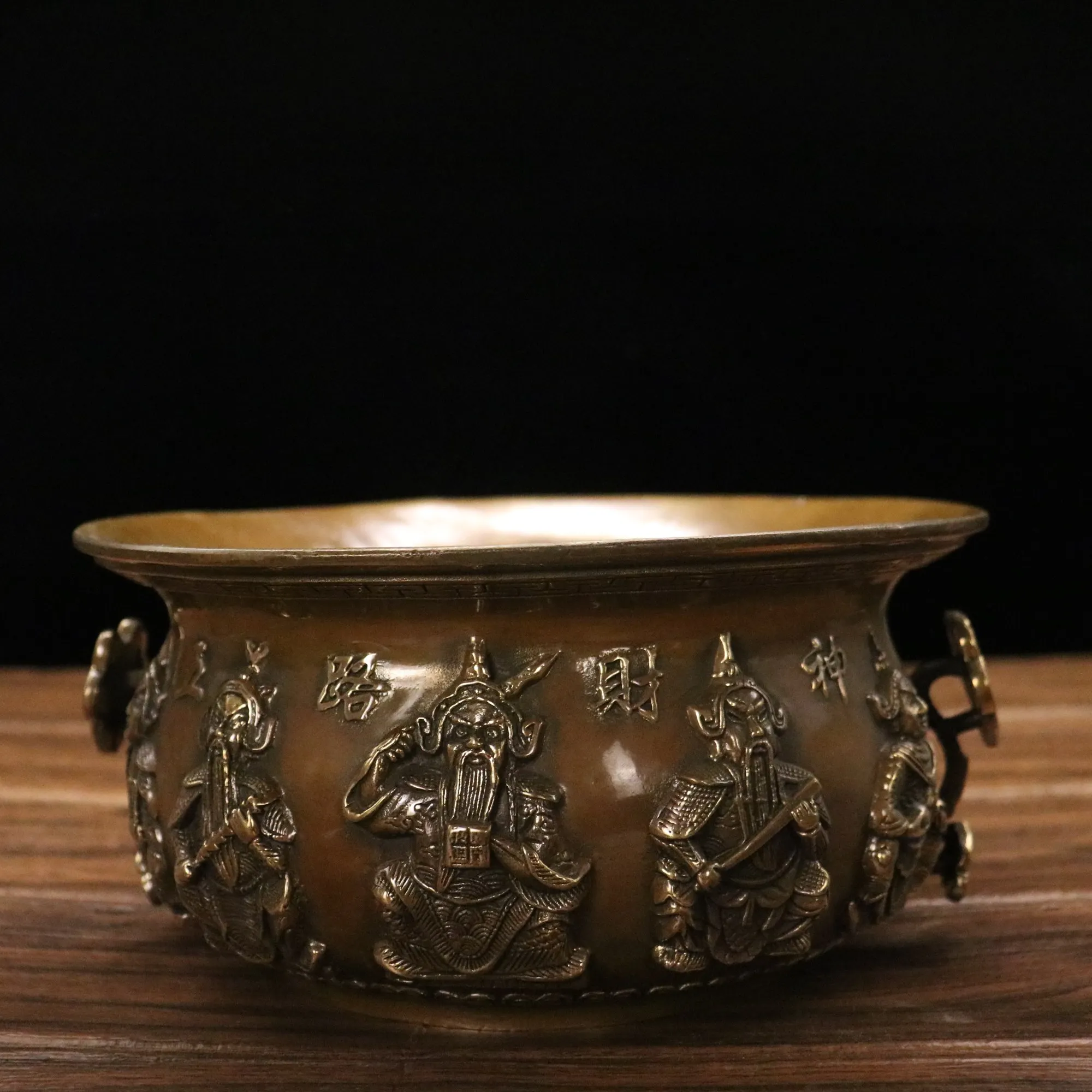 9"Tibetan Temple Collection Old Brass Five Way God of Wealth Treasure Bowl Ruyi Binaural Gather wealth Lucky Office Ornaments T
9"Tibetan Temple Collection Old Brass Five Way God of Wealth Treasure Bowl Ruyi Binaural Gather wealth Lucky Office Ornaments T
