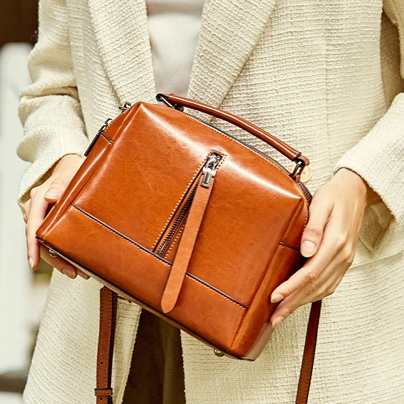 Cowhide Small Bag New-Style Crossbody Bucket Bag Explosion Models Retro Oil Wax Leather Bag Hand Bag 1274
Cowhide Small Bag New-Style Crossbody Bucket Bag Explosion Models Retro Oil Wax Leather Bag Hand Bag 1274