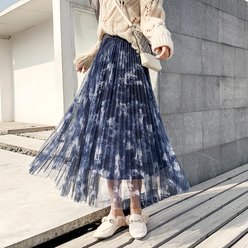 2020 Summer Long Tulle Skirt Women Vintage Tutu Skirts Chic Pleated Print A-line High Waist with 3 Layers Tulle and Lining
2020 Summer Long Tulle Skirt Women Vintage Tutu Skirts Chic Pleated Print A-line High Waist with 3 Layers Tulle and Lining