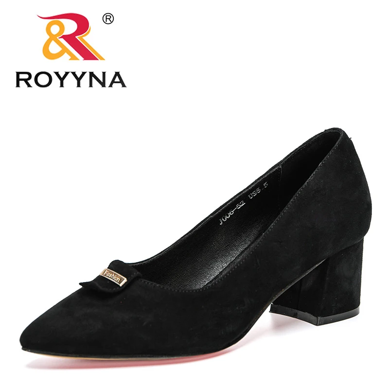 ROYYNA 2021 New Designers Fashion Sexy Red Sole Pumps Women Heeled Comfort Ladies Shoes Geniune Leather Pointed Toe Classic Shoe
ROYYNA 2021 New Designers Fashion Sexy Red Sole Pumps Women Heeled Comfort Ladies Shoes Geniune Leather Pointed Toe Classic Shoe