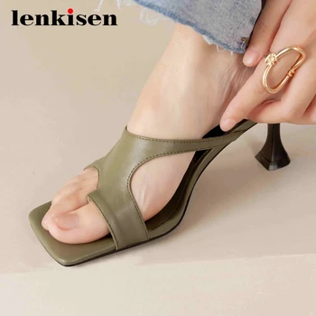 Lenkisen new cow leather gorgeous dating mature flip flop square toe thin high heel women shoes young lady summer sandals L0f4
Lenkisen new cow leather gorgeous dating mature flip flop square toe thin high heel women shoes young lady summer sandals L0f4