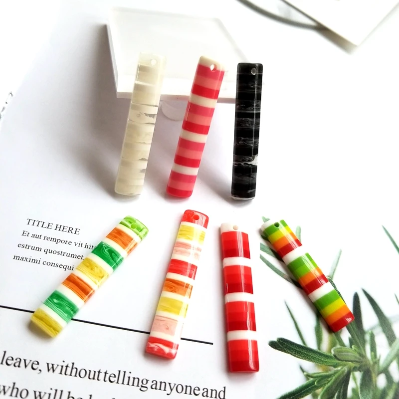 

Japanese and Korean sweet and fresh acrylic earrings color stripes long earrings hand-made DIY earpiece accessories
