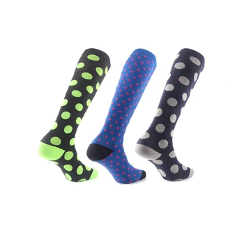Compression socks 20-30mmHg (3 pairs) Men's and women's compression stretch socks Running mountaineering cycling nurse Special
Compression socks 20-30mmHg (3 pairs) Men's and women's compression stretch socks Running mountaineering cycling nurse Special