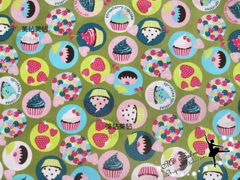 Cartoon Lovely cupcake cake Cotton Fabric For Sewing Quarter Quilting Patchwork Doll Kids Bedding Patchwork 100*145cm
Cartoon Lovely cupcake cake Cotton Fabric For Sewing Quarter Quilting Patchwork Doll Kids Bedding Patchwork 100*145cm