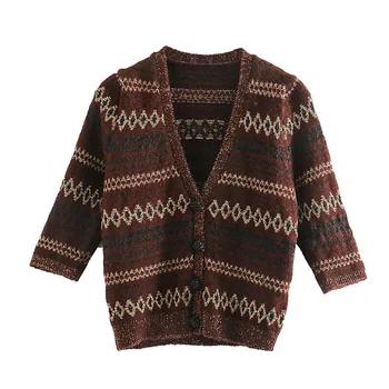 Early spring 2020 new V-Neck long sleeve knitted short coat with metallic thread details decorated with faux gem button cardigan
Early spring 2020 new V-Neck long sleeve knitted short coat with metallic thread details decorated with faux gem button cardigan