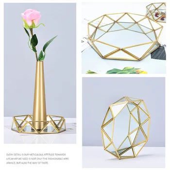 Geometric Shape Glass Storage Box Jewelry Box Makeup Organizer Watch Display Stand Bathroom Storage Rack Storage Accessories
Geometric Shape Glass Storage Box Jewelry Box Makeup Organizer Watch Display Stand Bathroom Storage Rack Storage Accessories
