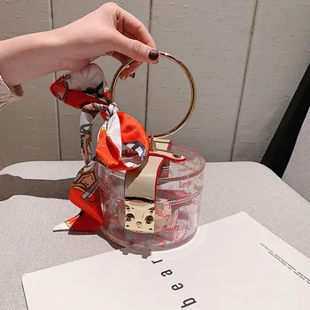 2020 New Fashion Women Purses and Handbags Korean Style Transparent Bag Clear Shoulder Bag Luxury Shoulder Messenger Tote 
2020 New Fashion Women Purses and Handbags Korean Style Transparent Bag Clear Shoulder Bag Luxury Shoulder Messenger Tote