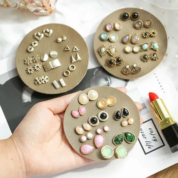 Stud Earrings with Green Stone For Women Fake Piercing Clip on Ear Pearl Earring Set New Aesthetic Fashion Jewelry 2020 Trend
Stud Earrings with Green Stone For Women Fake Piercing Clip on Ear Pearl Earring Set New Aesthetic Fashion Jewelry 2020 Trend