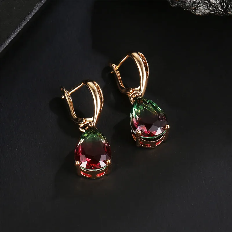 Fashion Water Drop Cubic Zirconia Earrings For Women CZ Crystal Gold Color Hoop Earring Wedding Party Jewelry Gifts
Fashion Water Drop Cubic Zirconia Earrings For Women CZ Crystal Gold Color Hoop Earring Wedding Party Jewelry Gifts