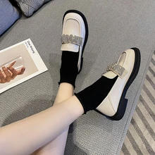 2021 spring and autumn new simple casual rhinestone ladies flat shoes round toe low-heel comfortable single shoes
2021 spring and autumn new simple casual rhinestone ladies flat shoes round toe low-heel comfortable single shoes