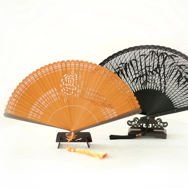Japanese A Gentle Wind In National Customs Full Bamboo Sensu Carving Hollow Out Sensu Antique Ma'am Folding Fan Handicraft Fan
Japanese A Gentle Wind In National Customs Full Bamboo Sensu Carving Hollow Out Sensu Antique Ma'am Folding Fan Handicraft Fan