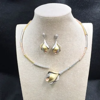 Lanyika Jewelry Elegant Stereo Rosebud Plated Necklace with Earrings Banquet Popular Best Gift
Lanyika Jewelry Elegant Stereo Rosebud Plated Necklace with Earrings Banquet Popular Best Gift