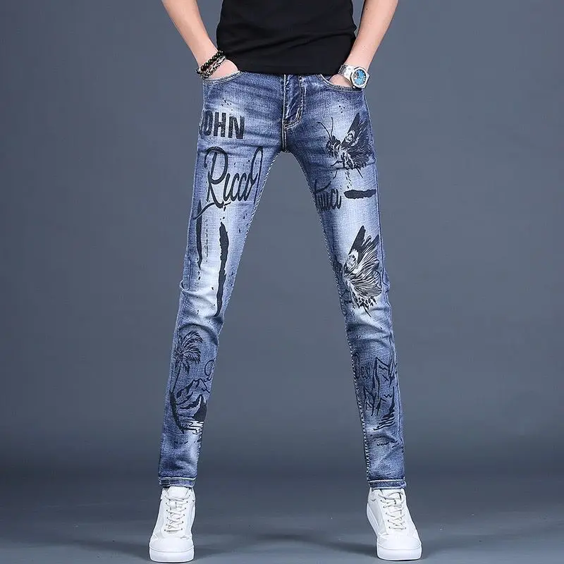 Korea Version Men’s Blue Jeans, High Quality Slim Stretch Jeans,Light Luxury Butterfly Prints Jeans, Stylish Sexy Street Jeans;
Korea Version Men’s Blue Jeans, High Quality Slim Stretch Jeans,Light Luxury Butterfly Prints Jeans, Stylish Sexy Street Jeans;