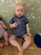 FBB 70CM Bebe Doll Reborn Baby Liam Hand-Panted Skin Hand-implanted Hair big Size High Quality Collectible Art Doll 
FBB 70CM Bebe Doll Reborn Baby Liam Hand-Panted Skin Hand-implanted Hair big Size High Quality Collectible Art Doll