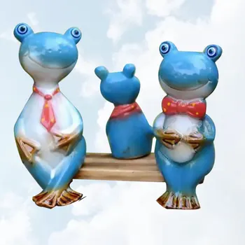 1 Set Three Frogs on Lounge Model Home Ceramic Animal Model Adorable Layout Creative Landscaping Crafts (D111)
1 Set Three Frogs on Lounge Model Home Ceramic Animal Model Adorable Layout Creative Landscaping Crafts (D111)
