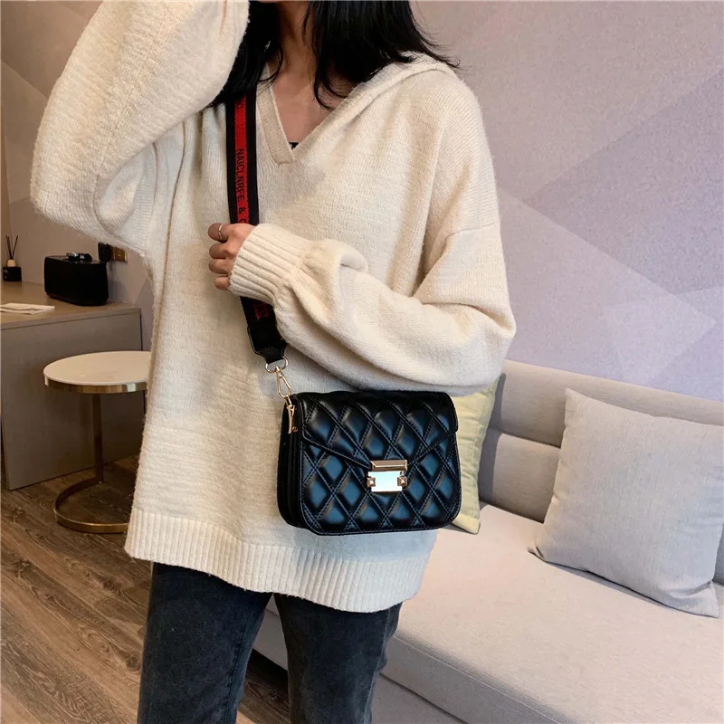 Non-mainstream Design INS Rhombus Chain WOMEN'S Bag 2019 New Arrival Spiraea Fashion Elegant Single-shoulder Crossbody Bag
Non-mainstream Design INS Rhombus Chain WOMEN'S Bag 2019 New Arrival Spiraea Fashion Elegant Single-shoulder Crossbody Bag