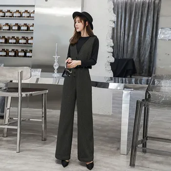 2020 Spring New Wpmen Office Lady Button Jumpsuits Fashion V Neck High Waist Wide-Leg Female Jumpsuit Woman Body Cllothes D357
2020 Spring New Wpmen Office Lady Button Jumpsuits Fashion V Neck High Waist Wide-Leg Female Jumpsuit Woman Body Cllothes D357