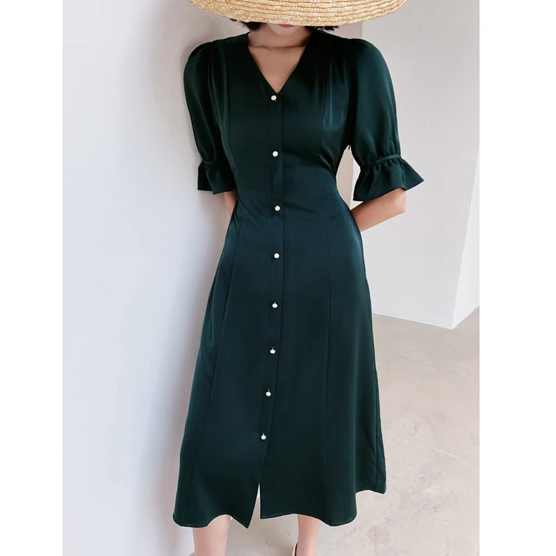 Vintage Women Silk Dress Summer Lantern Half Sleeve Button High Waist Party Dress With Sash Dark Green Solid Dresses Robe Femme
Vintage Women Silk Dress Summer Lantern Half Sleeve Button High Waist Party Dress With Sash Dark Green Solid Dresses Robe Femme