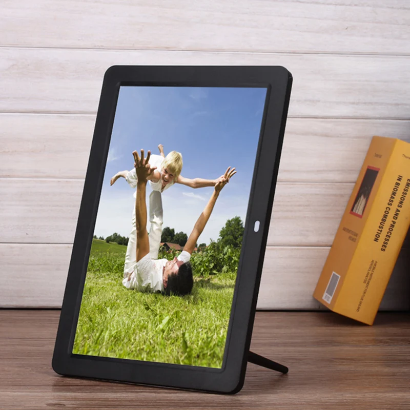 Good gift new 12 Inch LED Backlight HD 1280*800 Full Function Digital Photo Frame Electronic Album digitale Picture Music Video
Good gift new 12 Inch LED Backlight HD 1280*800 Full Function Digital Photo Frame Electronic Album digitale Picture Music Video