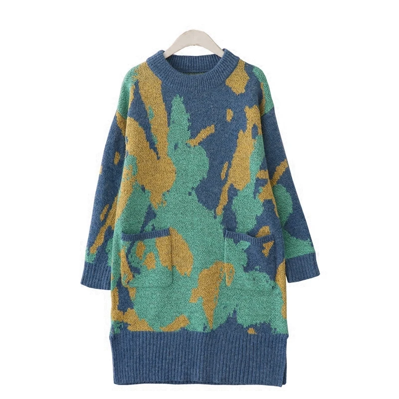 new Korean version of the simple and generous temperament contrast color long round neck knitted sweater dress female
new Korean version of the simple and generous temperament contrast color long round neck knitted sweater dress female