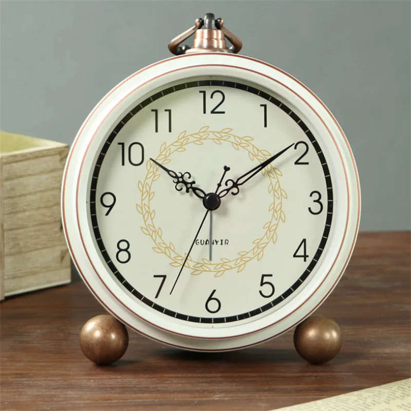 European Fashion Retro Creative Silent Alarm Clock Student Bedroom Bedside Table Clock Simple Small Desktop Clock Home Decor
European Fashion Retro Creative Silent Alarm Clock Student Bedroom Bedside Table Clock Simple Small Desktop Clock Home Decor
