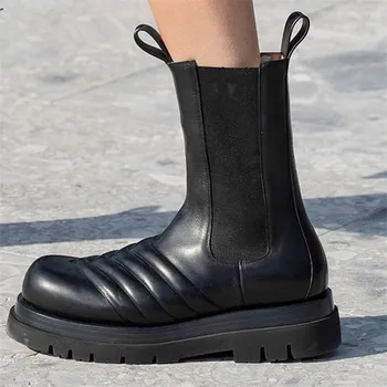 Boots Women Genuine Leather Shoes Woman Round toe Zapatos De Mujer Pattern Platform Chelsea Women Shoes Elastic Band Boots New
Boots Women Genuine Leather Shoes Woman Round toe Zapatos De Mujer Pattern Platform Chelsea Women Shoes Elastic Band Boots New