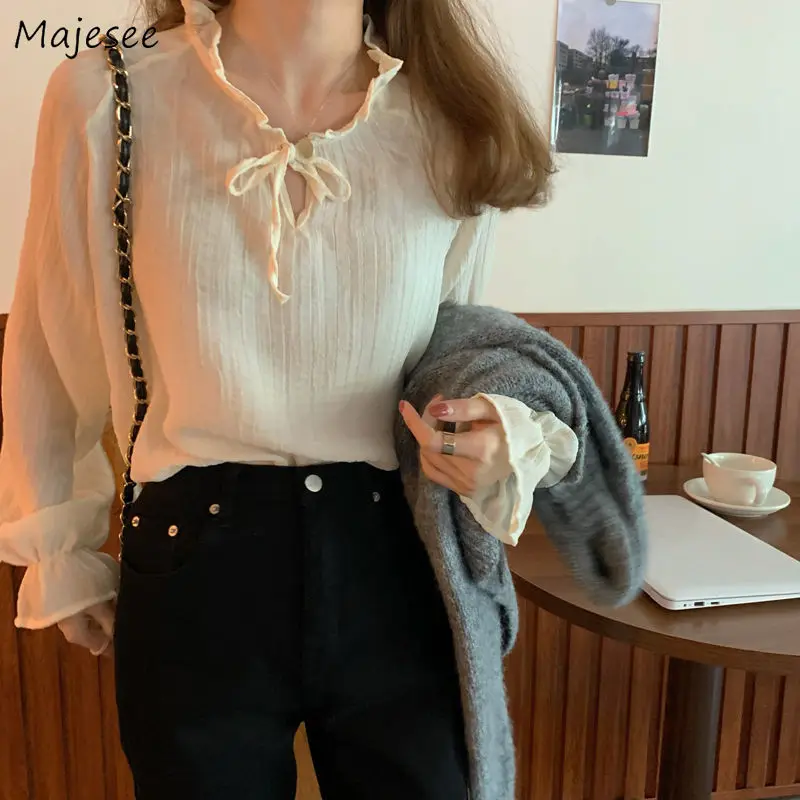 

Blouses Women Chiffon Lace-up Flare Sleeve Loose Elegant Sweet Bow Basic Solid Simple Korean Style Fashion Leisure Tops Female