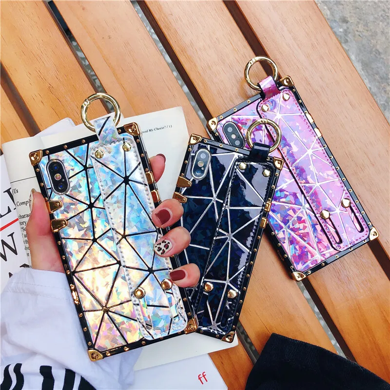 Geometric laser wrist strap for iphone 11 11 Pro Max case iphone X XS max XR 11ProMax cover square lock for iphone 6 6s 7 8 plus
Geometric laser wrist strap for iphone 11 11 Pro Max case iphone X XS max XR 11ProMax cover square lock for iphone 6 6s 7 8 plus