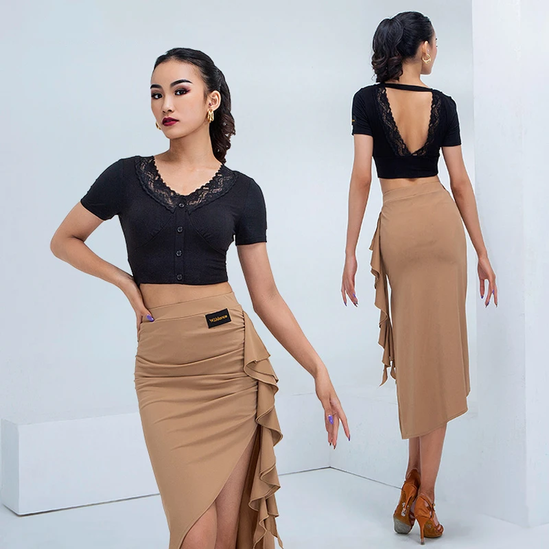 Latin Dance Shirt Female Adult Lace Sexy Backless Long Sleeves Top Tango Cha Cha Rumba Samba Dancing Practice Clothes DNV13586
Latin Dance Shirt Female Adult Lace Sexy Backless Long Sleeves Top Tango Cha Cha Rumba Samba Dancing Practice Clothes DNV13586