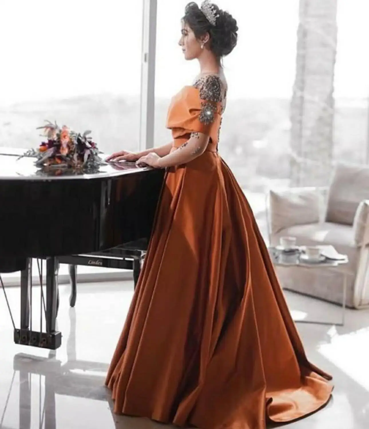Elegant Long A-Line One Shoulder Beaded Evening Dresses with Pockets Floor Length Muslim Satin Formal Prom Party Dress for Women
Elegant Long A-Line One Shoulder Beaded Evening Dresses with Pockets Floor Length Muslim Satin Formal Prom Party Dress for Women