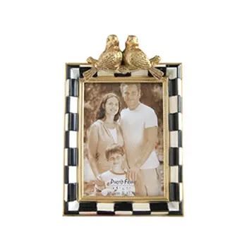 Vintage Resin Photo Frame Cupid Gold Photo Frames for Baby Picture Holder Ornament Wedding Classic Home Decoration 6/7/8
Vintage Resin Photo Frame Cupid Gold Photo Frames for Baby Picture Holder Ornament Wedding Classic Home Decoration 6/7/8