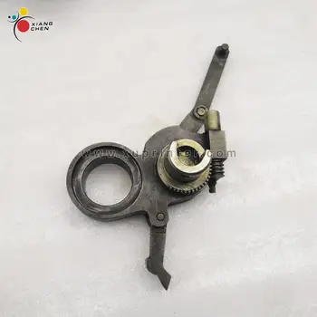 M2.030.555 Swiveling Lever DS M2.030.557 Bearing DS M2.030.549F/02 Adjusting Spindle SM74 Heidelberg Offset Machine Used
M2.030.555 Swiveling Lever DS M2.030.557 Bearing DS M2.030.549F/02 Adjusting Spindle SM74 Heidelberg Offset Machine Used