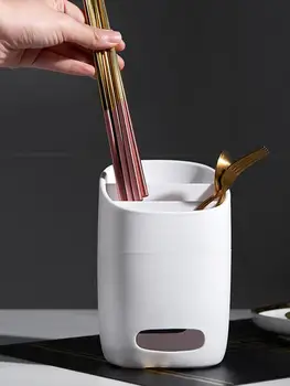 Kitchen Chopsticks Tube With Diatom Mud Three Compartments Absorbent Quick Drying Mould Proof Tableware Cage Tube
Kitchen Chopsticks Tube With Diatom Mud Three Compartments Absorbent Quick Drying Mould Proof Tableware Cage Tube