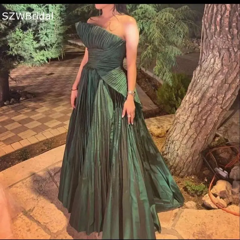 New Arrival Satin A-Line Pleat Evening dresses for women party Abendkleider dubai Evening gowns Vestidos de fiesta
New Arrival Satin A-Line Pleat Evening dresses for women party Abendkleider dubai Evening gowns Vestidos de fiesta