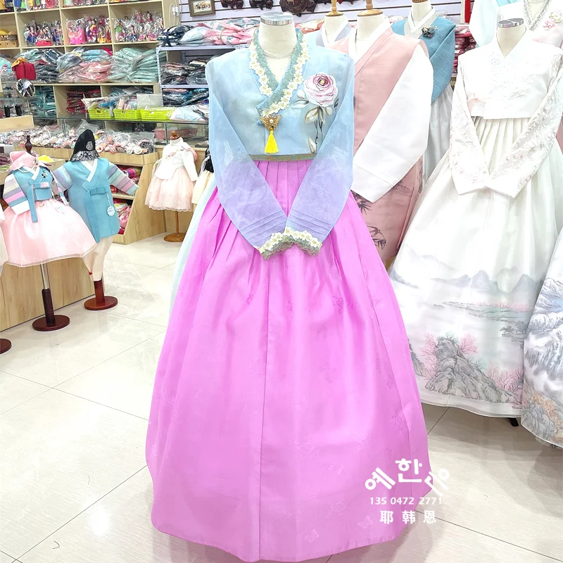 Женский Hanbok корейская мода Улучшенный Hanbok ручная вышивка Hanbok Свадебный приветственный национальный костюм
Женский Hanbok корейская мода Улучшенный Hanbok ручная вышивка Hanbok Свадебный приветственный национальный костюм