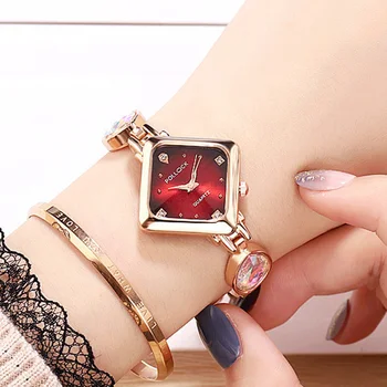 Womens Watch Luxury New Fashion Exquisite Gold Crystal Clocks Quartz Stainless Steel Wrist Watch Relogio Feminino 2019 Hot Sale
Womens Watch Luxury New Fashion Exquisite Gold Crystal Clocks Quartz Stainless Steel Wrist Watch Relogio Feminino 2019 Hot Sale
