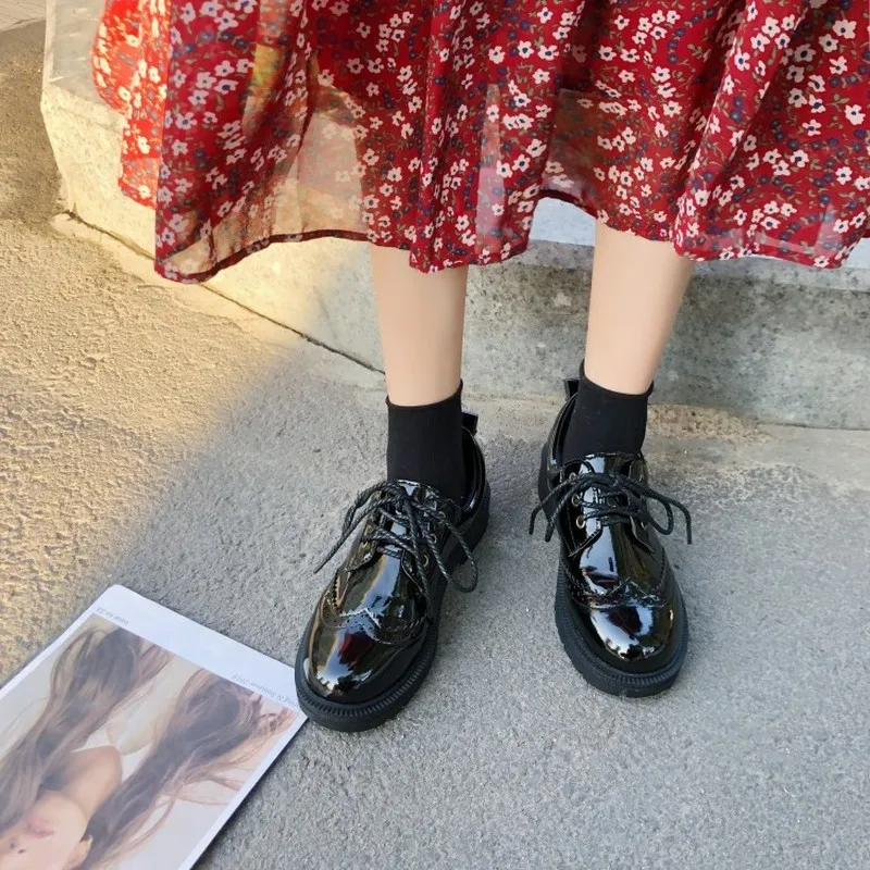 2020 New woman shoes wild small leather shoes woman shoes Women's casual shoes Lace-up round bow women's shoes J14-79
2020 New woman shoes wild small leather shoes woman shoes Women's casual shoes Lace-up round bow women's shoes J14-79